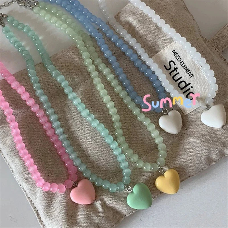 Amora Choker
