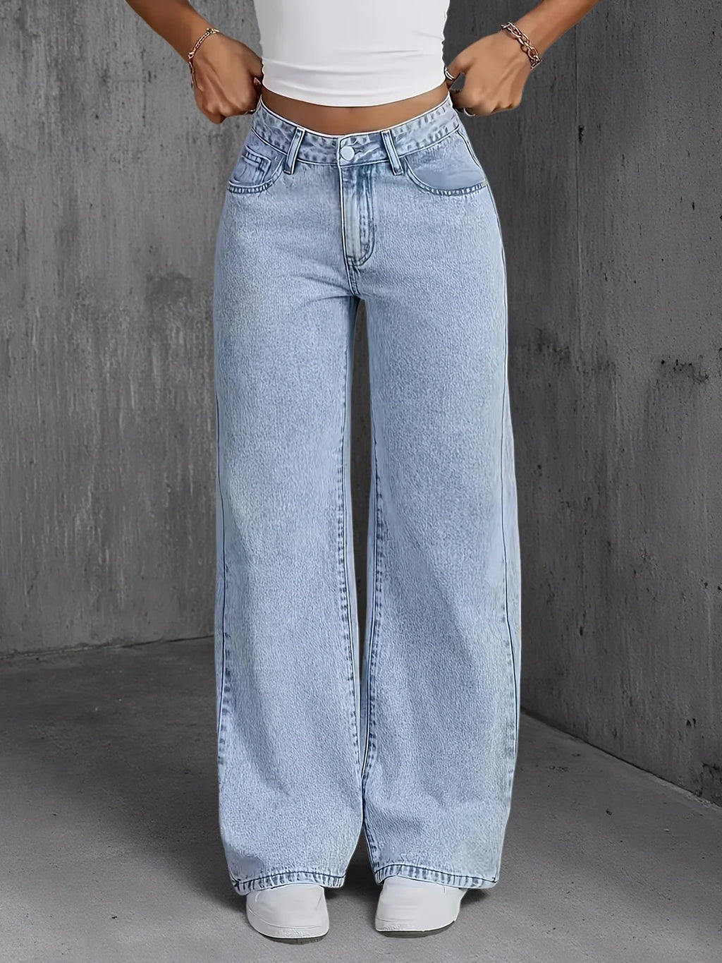 Wide-Leg Jeans