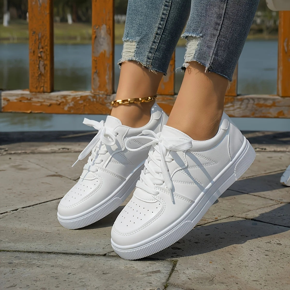 Women’s Sneakers
