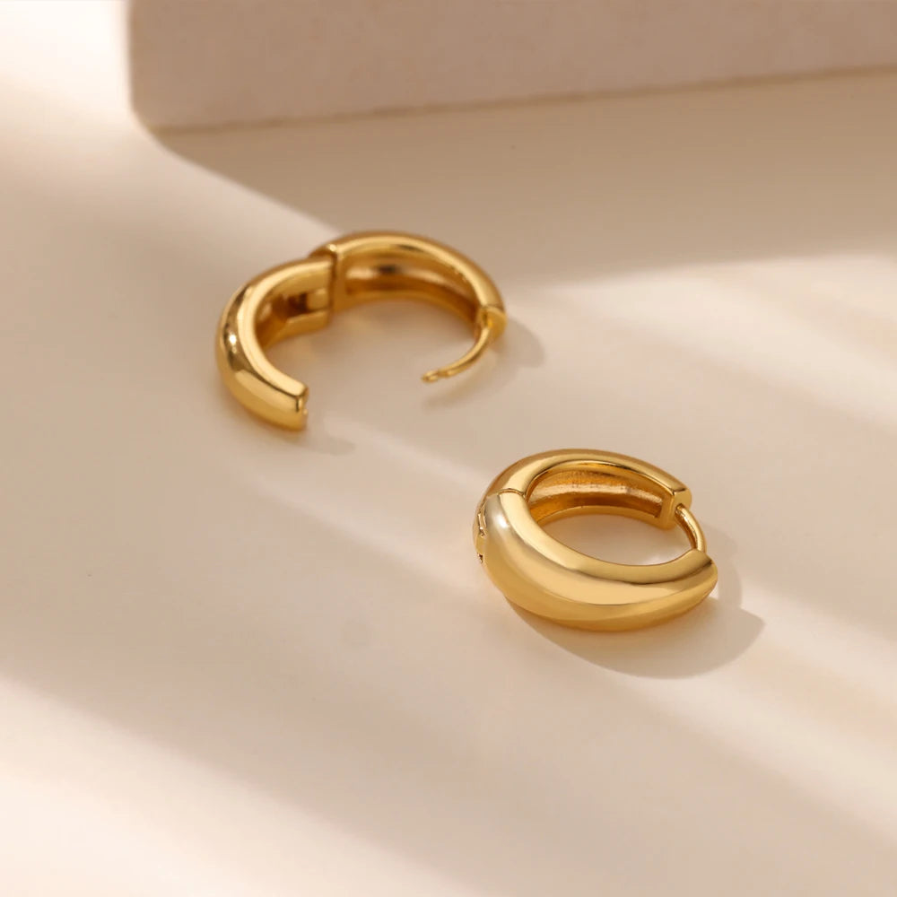 Aurelle Hoops
