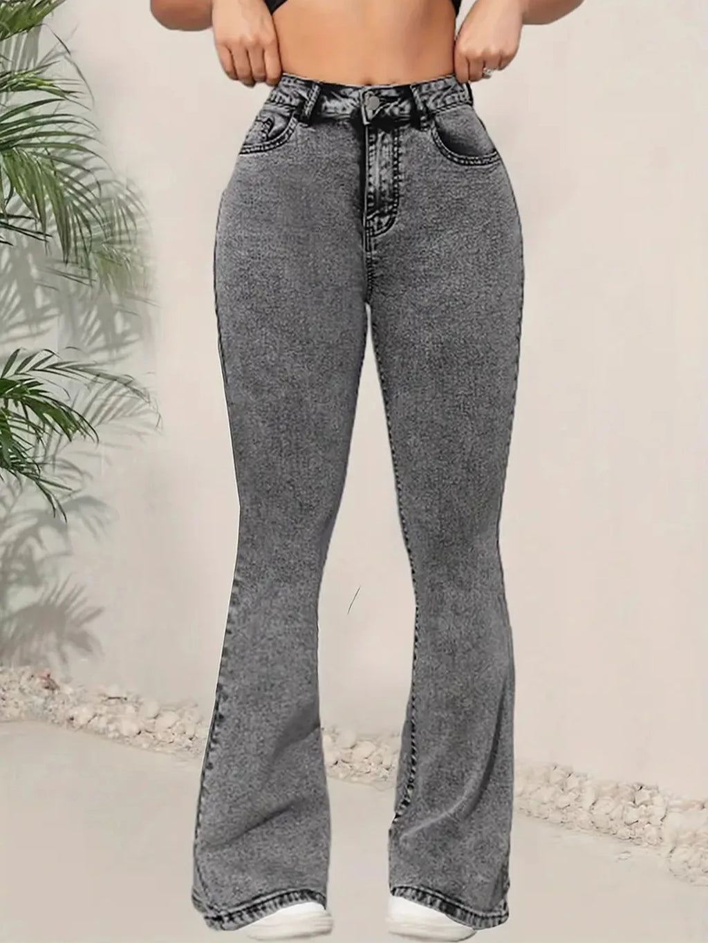 Flared Jeans