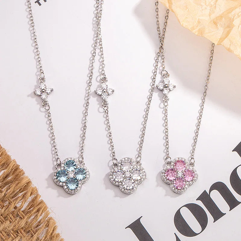 Clover Necklace