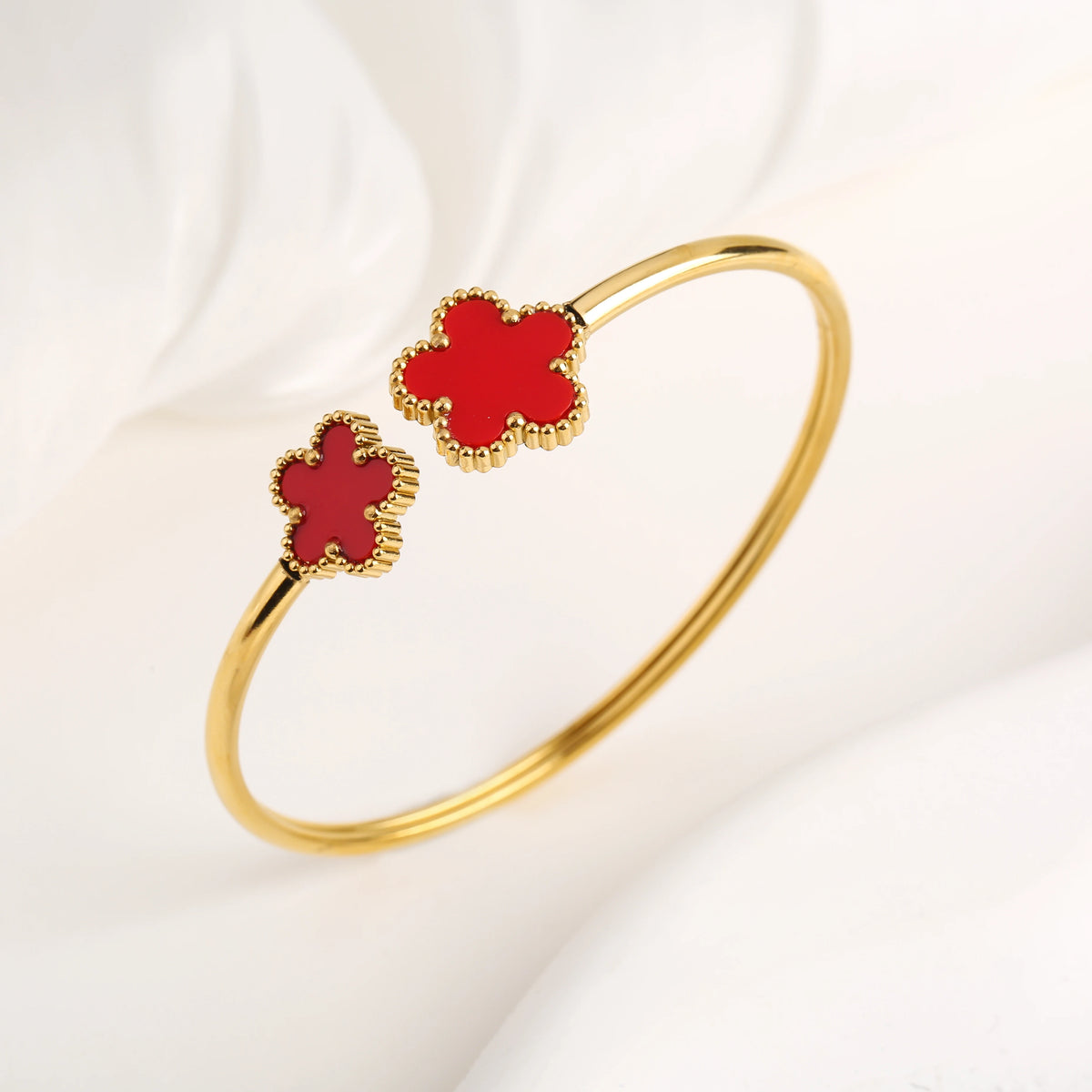 Clover Bangle