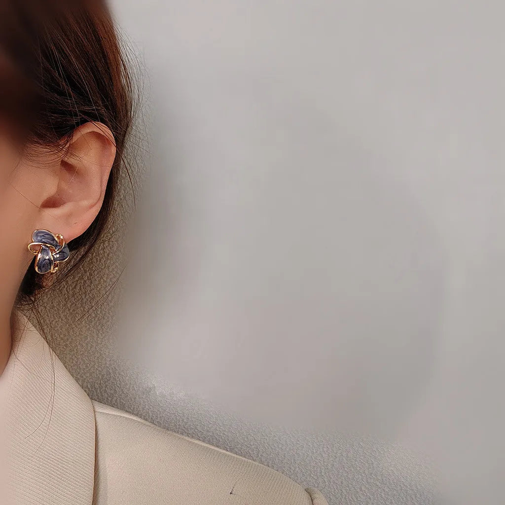 Violette Earrings