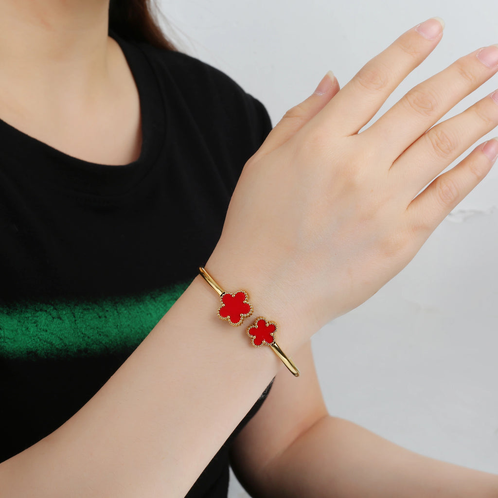Clover Bangle