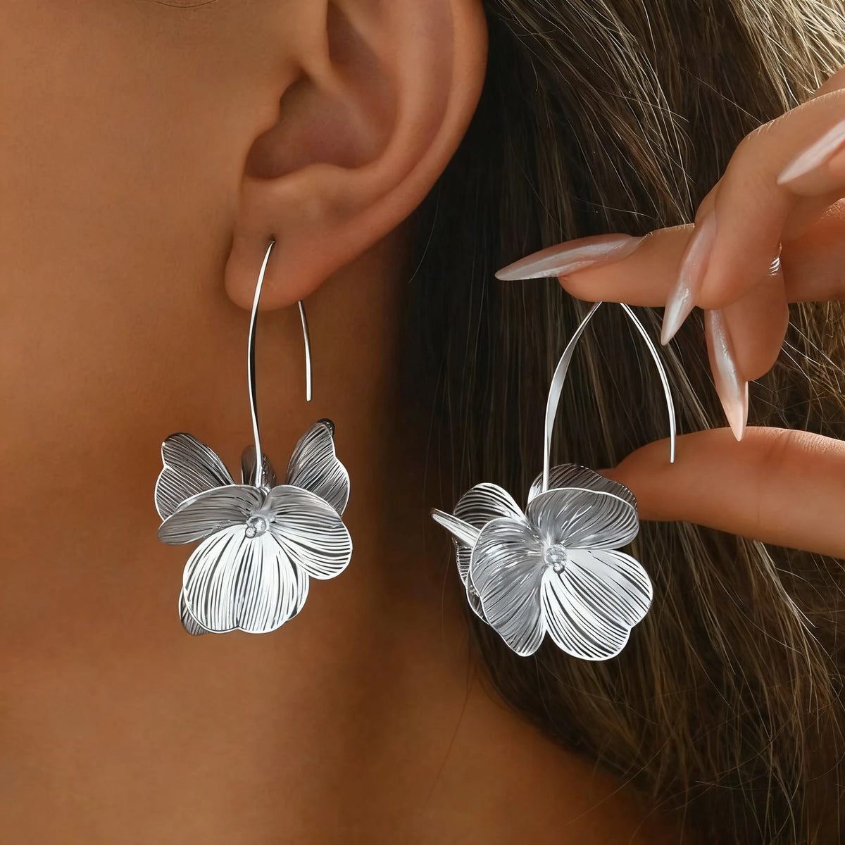Flower Drop Earrings