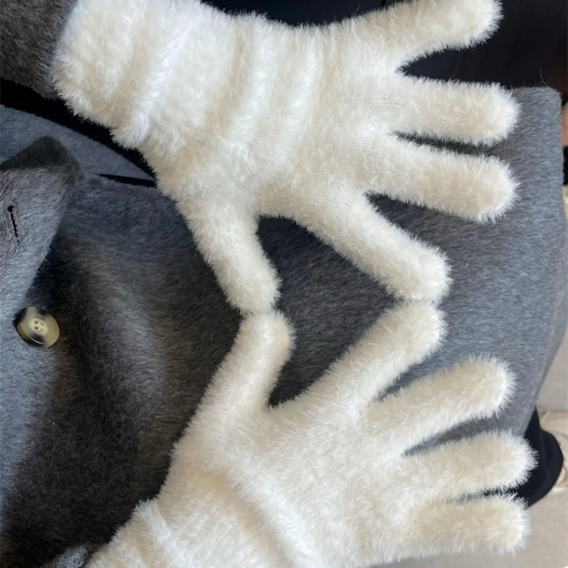Plush Gloves
