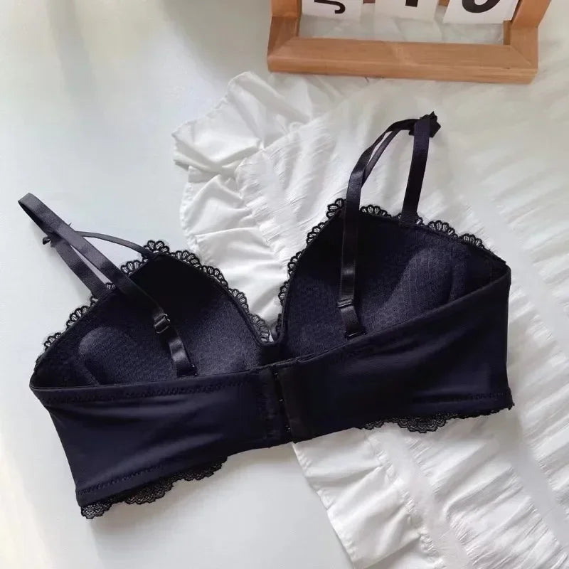 Push-Up Bra