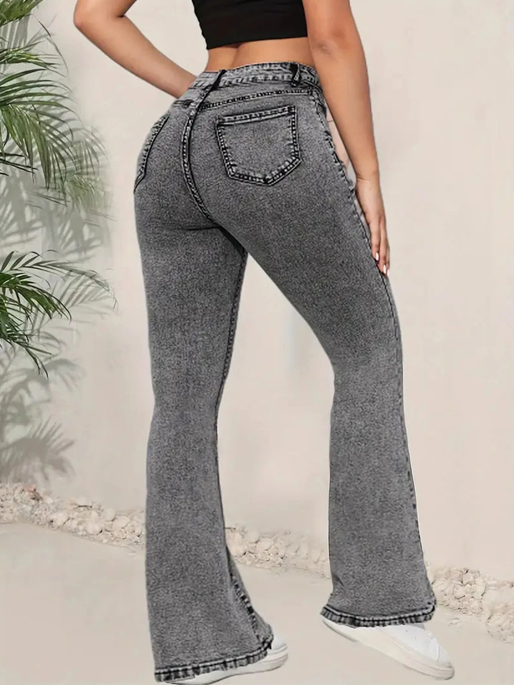 Flared Jeans